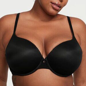Victoria’s Secret Black Underwire Bra – Size 40C | Smooth Support, Everyday Lift